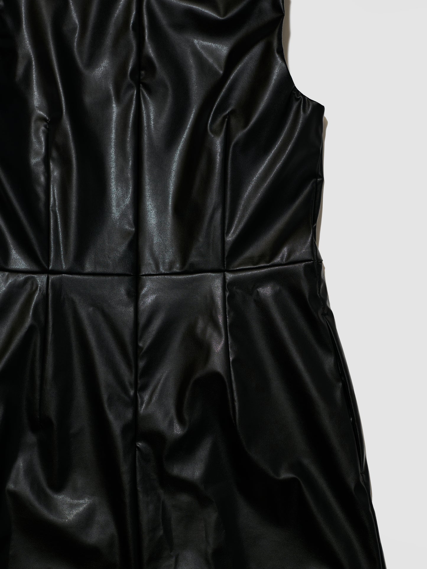 SLIT LAYERED DRESS/ LEATHER