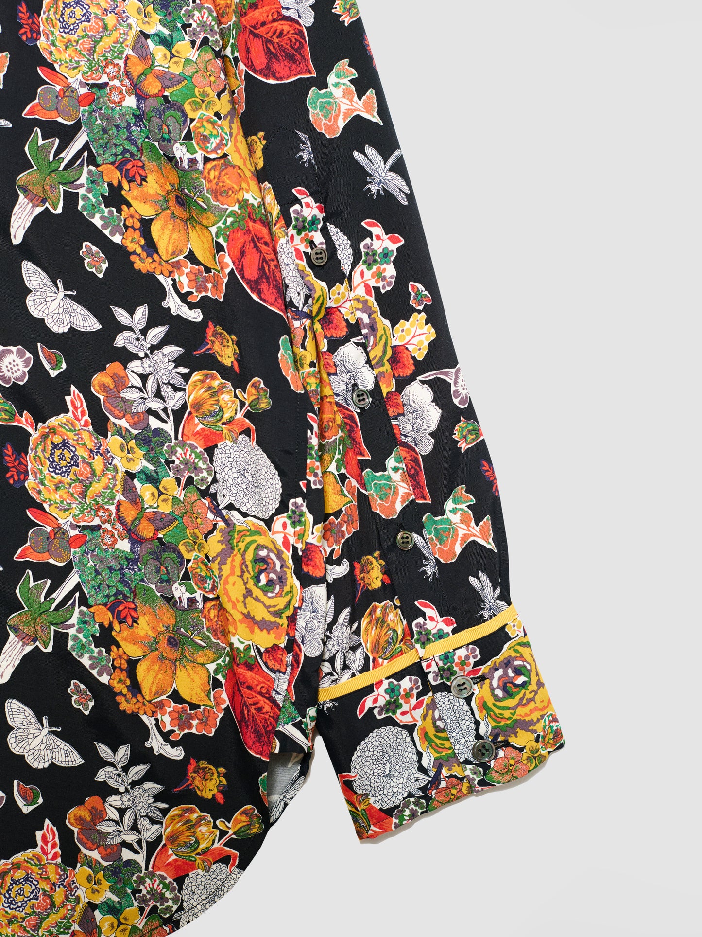 MUSE SHIRT/ BLACK FLORAL