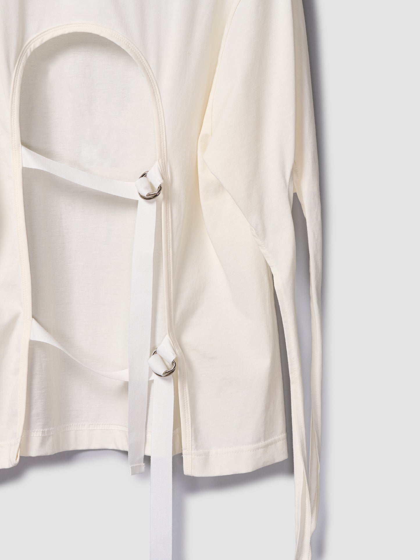 STRAP TEE/ OFF WHITE