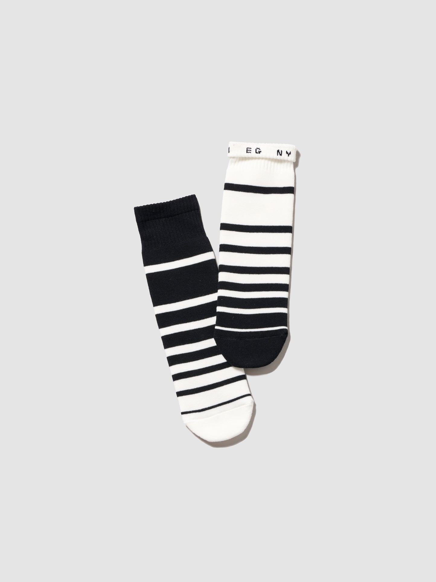 【ENGINEERED GARMENTS x sawa takai】STRIPE SOCKS