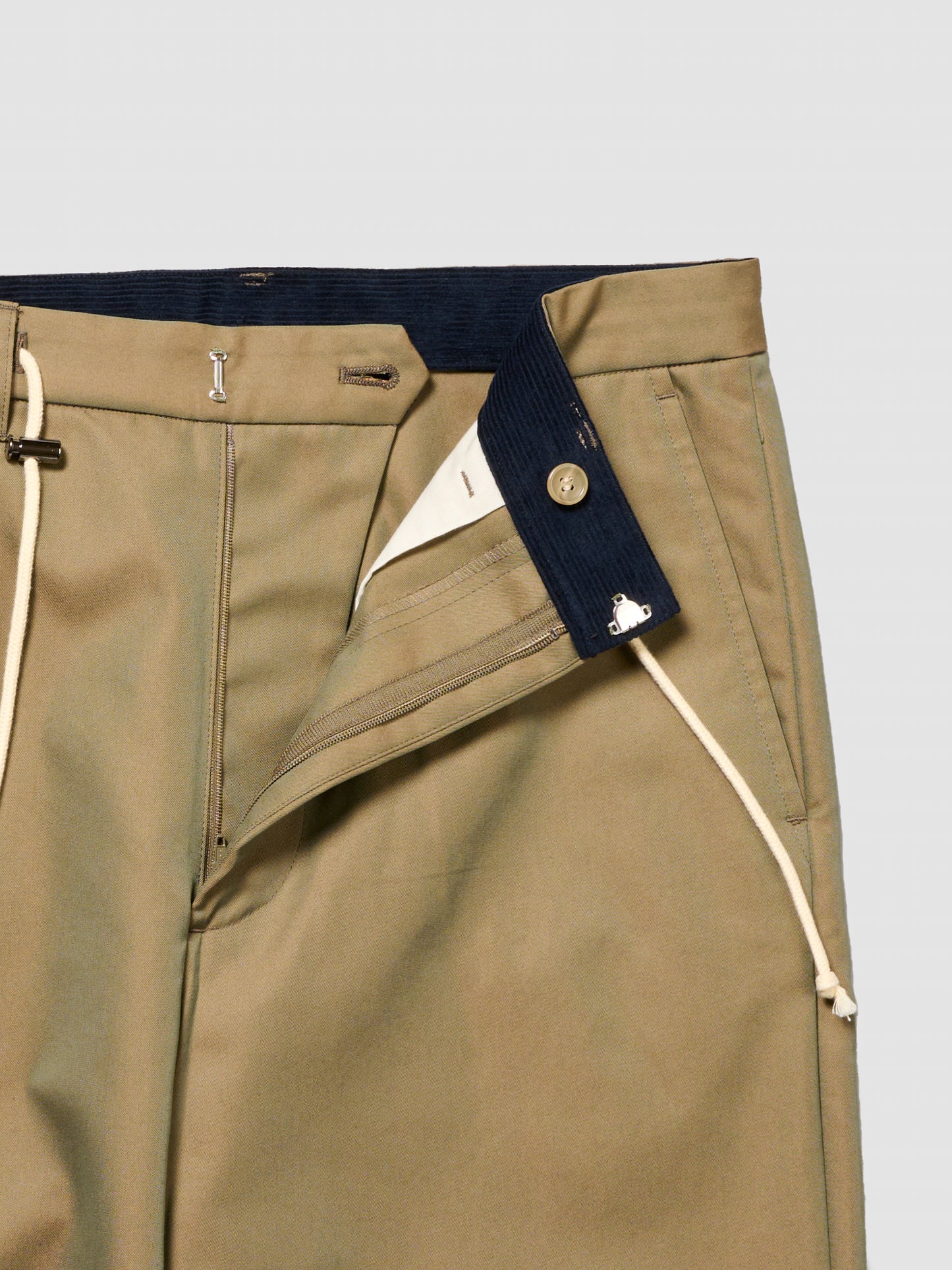 DRAWCORD TROUSER/ KHAKI