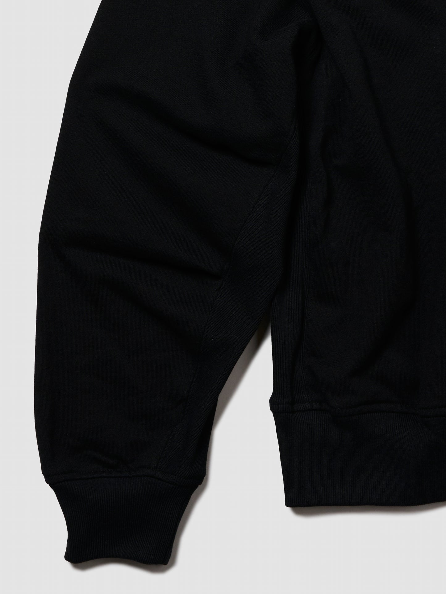 ZIP SWEAT SHIRT/ BLACK