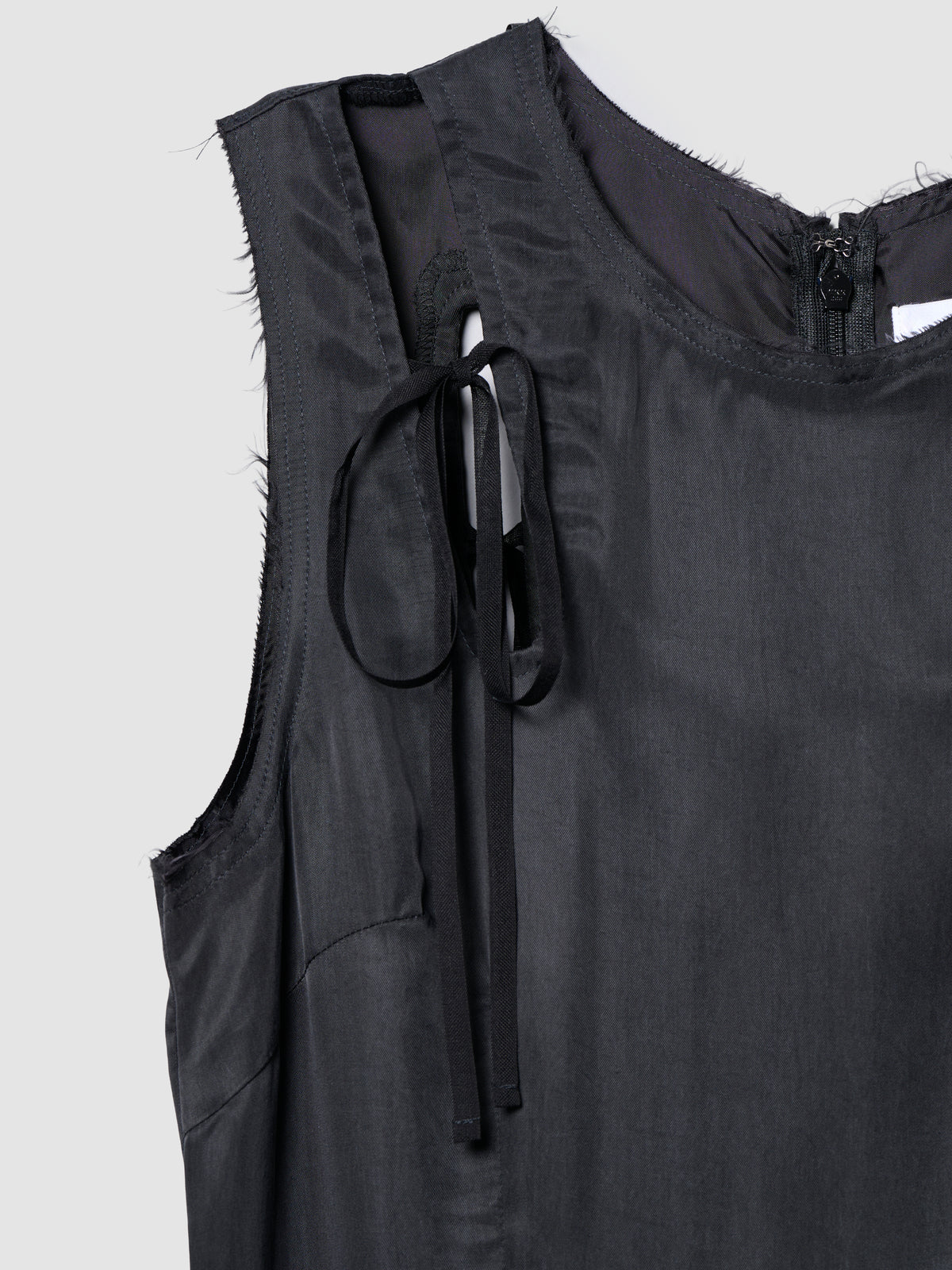 WING DRESS/ BLACK CUPRO TWILL