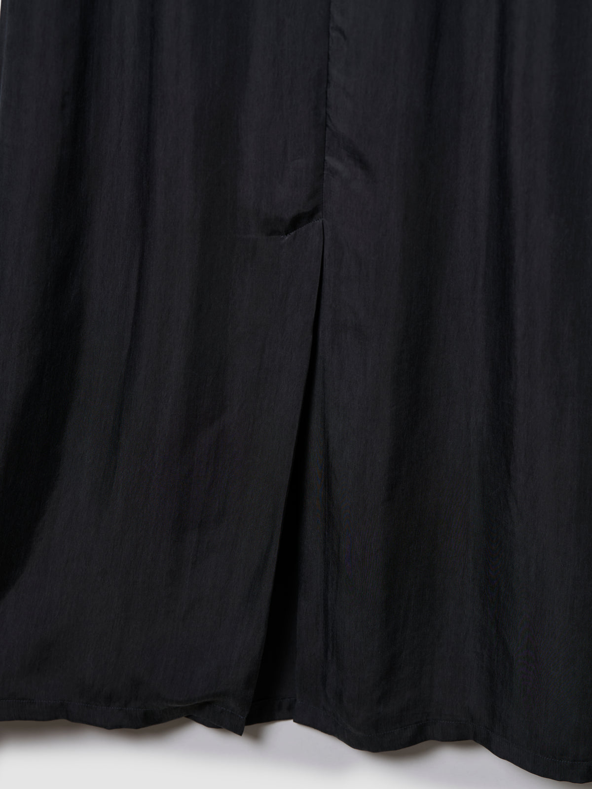 WING DRESS/ BLACK CUPRO TWILL