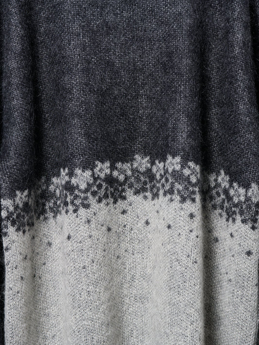 FLOWER FLAKE PULLOVER/ GREY x GREY