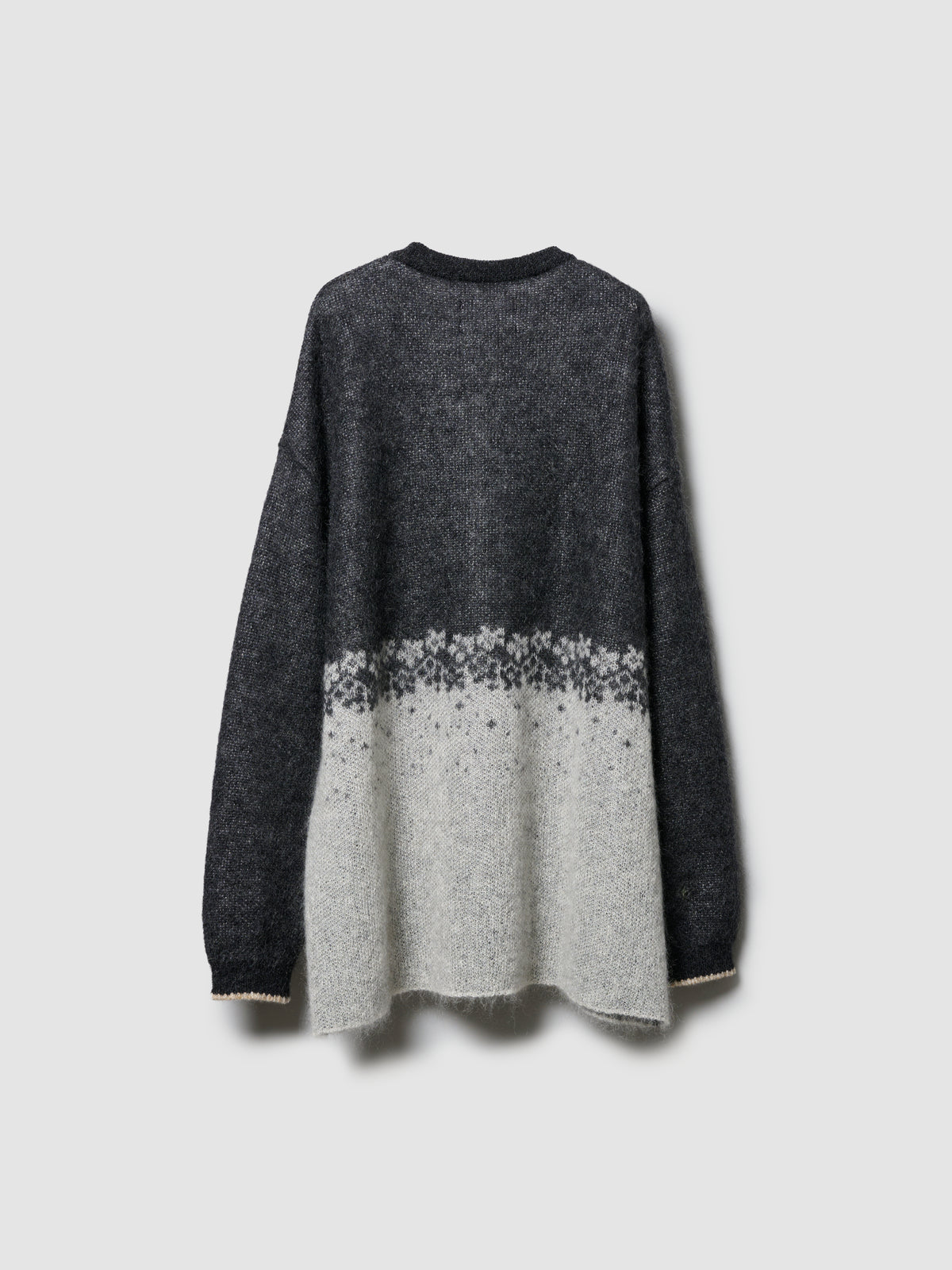 FLOWER FLAKE PULLOVER/ GREY x GREY